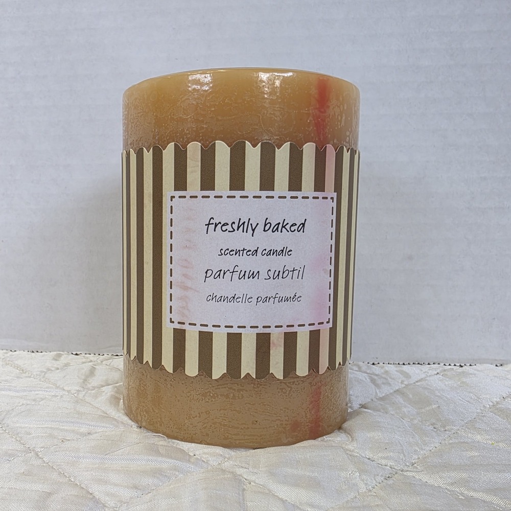 Pier 1 Freshly Baked Scented Brown Round Pillar Candle Lot Vintage Discontinued